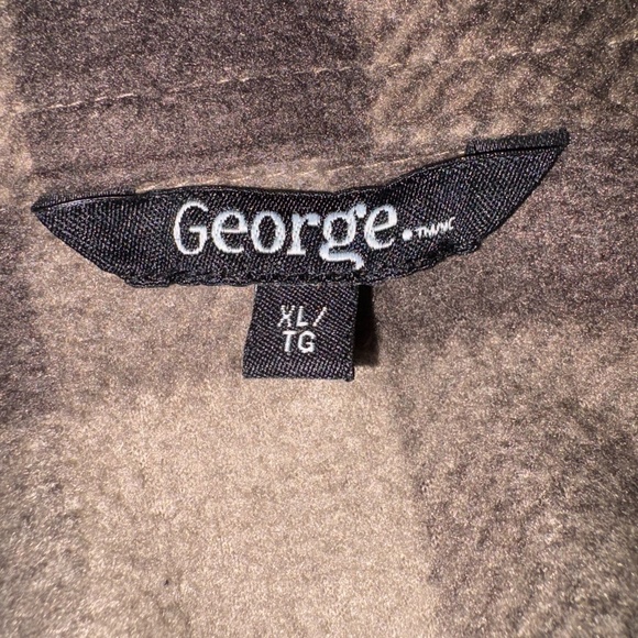 Brown Fleece Plaid Jacket - Picture 3 of 3